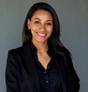 Zora Senat
